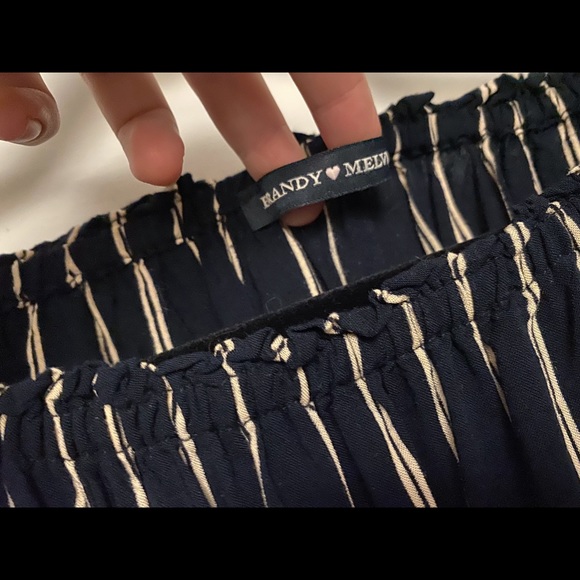 BRANDY MELVILLE STRIPED MAURA OFF THE SHOULDER TOP - Picture 3 of 3